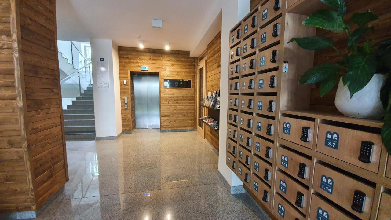 Cozy Studio With Netflix - Apartmanovy Dom Bernard Vysoke Tatry Bagian luar foto