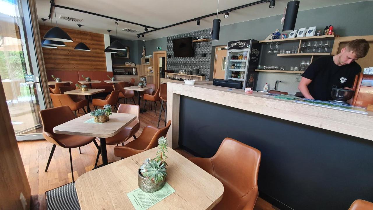 Cozy Studio With Netflix - Apartmanovy Dom Bernard Vysoke Tatry Bagian luar foto