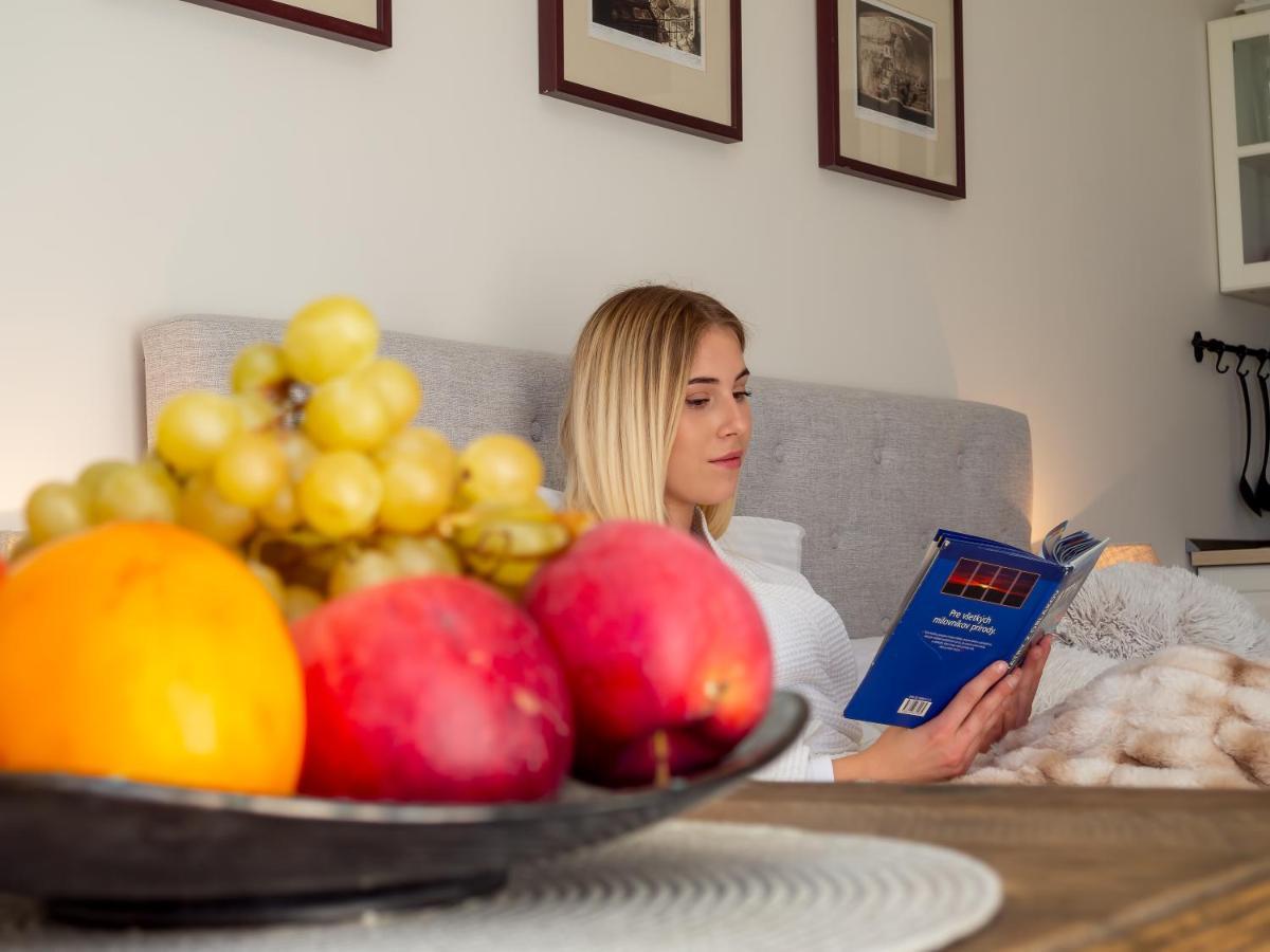 Cozy Studio With Netflix - Apartmanovy Dom Bernard Vysoke Tatry Bagian luar foto