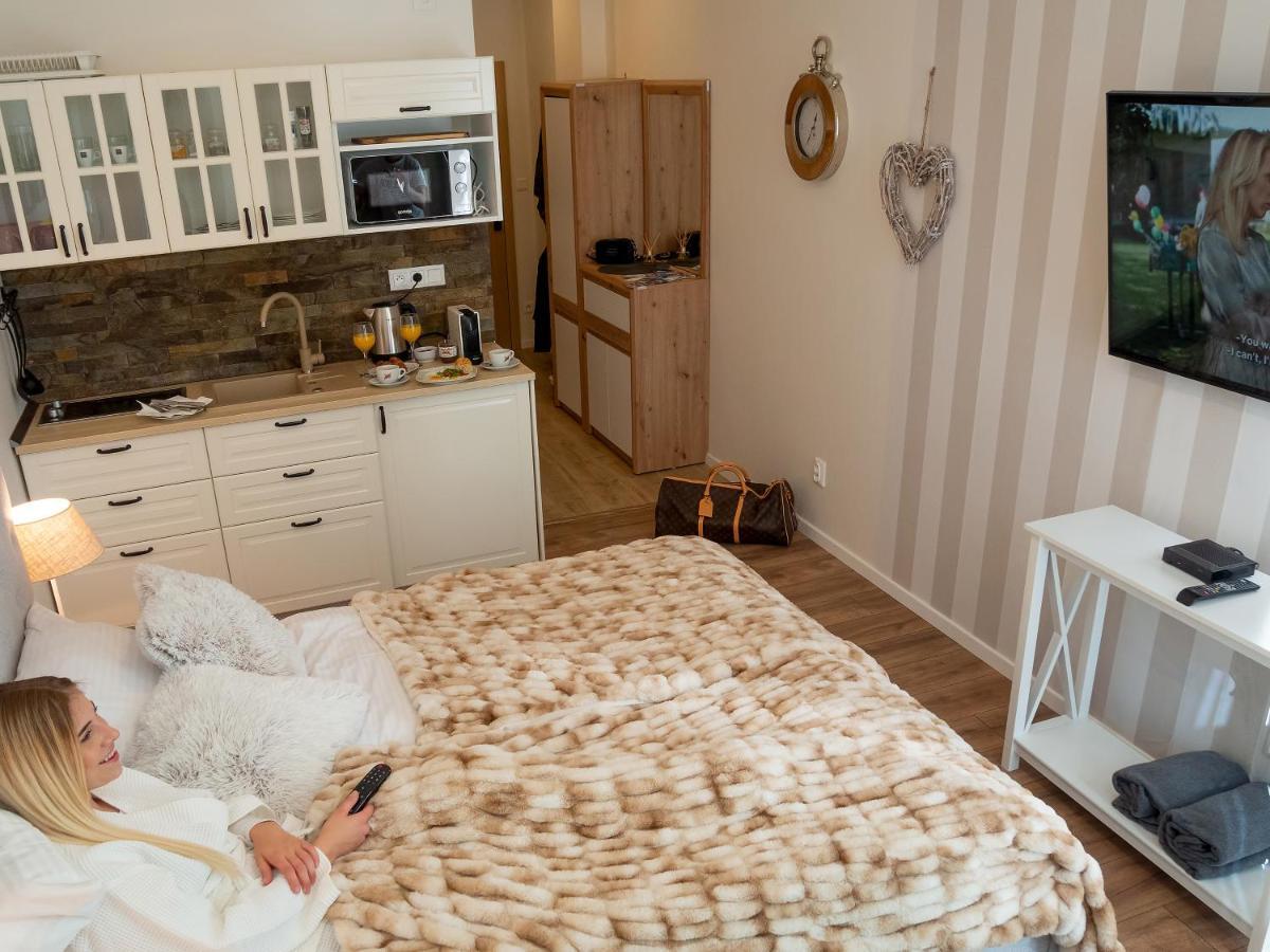 Cozy Studio With Netflix - Apartmanovy Dom Bernard Vysoke Tatry Bagian luar foto